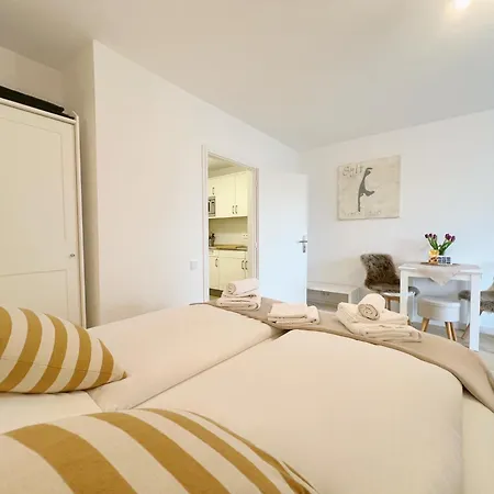 Strandnah Balkon Strandlaeufer 1 & 2 * Westerland